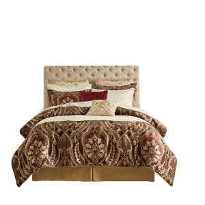 Gracie Mills Poole 4-Piece Vintage Chenille Jaquard Comforter Set - 1 of 4