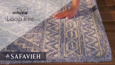 Ivory and Blue Hand-Tufted Wool Area Rug, 3' x 5'