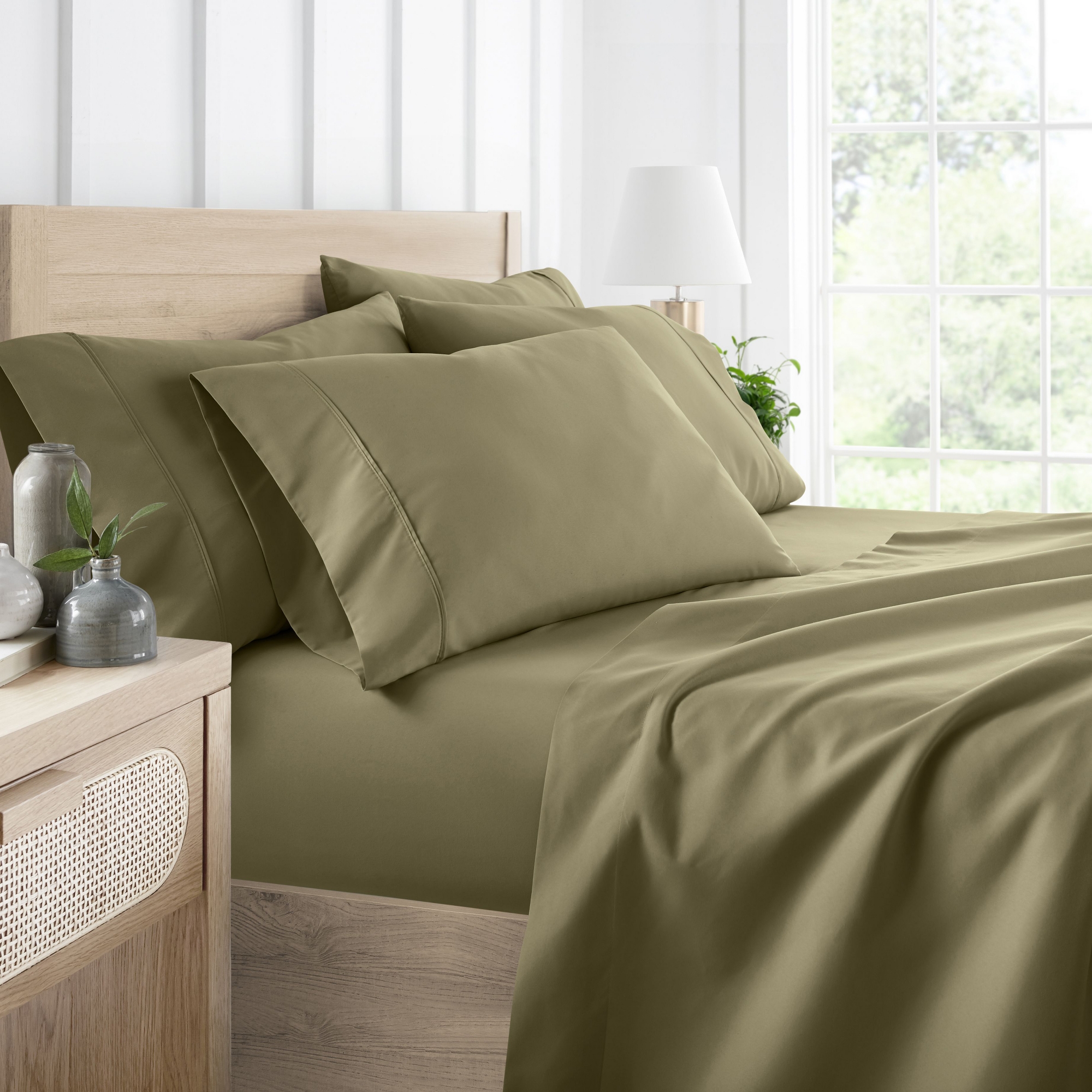 Solid 6 Piece Sheet Set - Ultra Soft, Deep Pocket - Becky Cameron (Extra Pillow Cases!), Sage, Queen