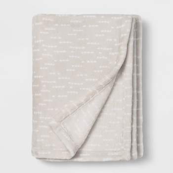 Toddler Bed Plush Blanket - Cloud Island™ Gray Dot Stripe