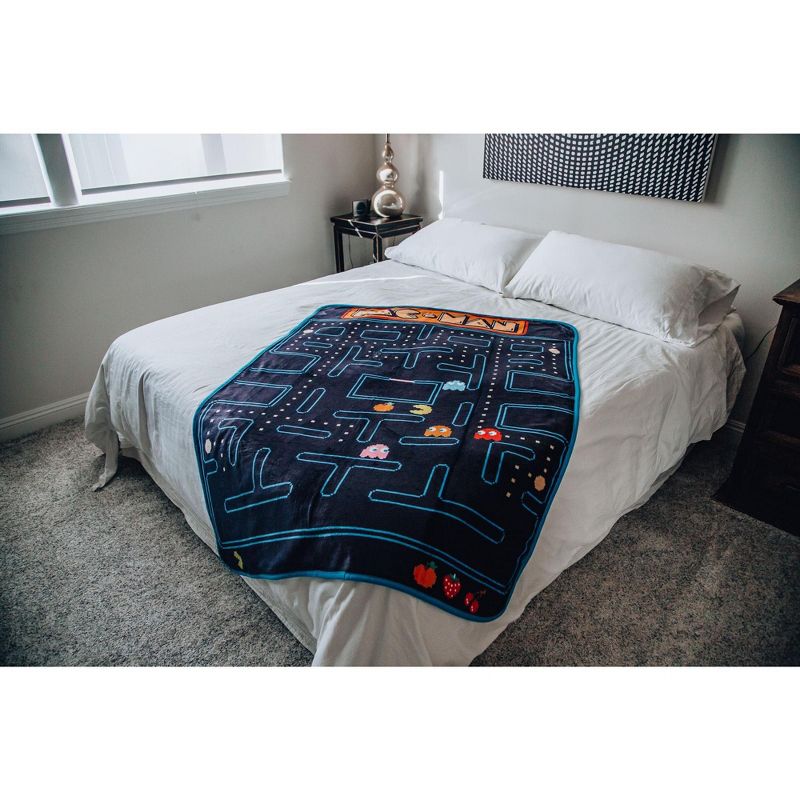 Just Funky Pac-Man Maze Fleece Throw Blanket | Cozy Lightweight Blanket | 45 x 60 Inches, 5 of 7
