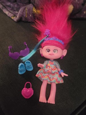 Dreamworks Trolls Band Together Hairsational Reveals Queen Poppy Fashion  Doll & 10+ Accessories : Target