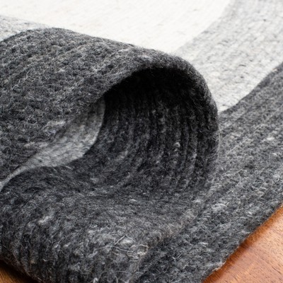 Handmade Grey and Ivory Wool Braided Round Rug, 8' Diameter