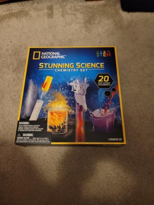 NATIONAL GEOGRAPHIC Amazing Chemistry Set - Chemistry Kit with 45 Science  Experiments Including Crystal Growing and Reactions , STEM Gift for Kids