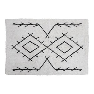 Storied Home Modern Boho Tufted Cotton Geometric Print Rug, Black and White - 1 of 4