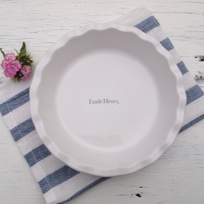 Burgundy Red Ceramic Fluted Edge Pie Dish, 9"