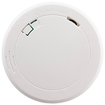 First Alert PR700 Battery Powered Slim Smoke Detector with Photoelectic Sensor