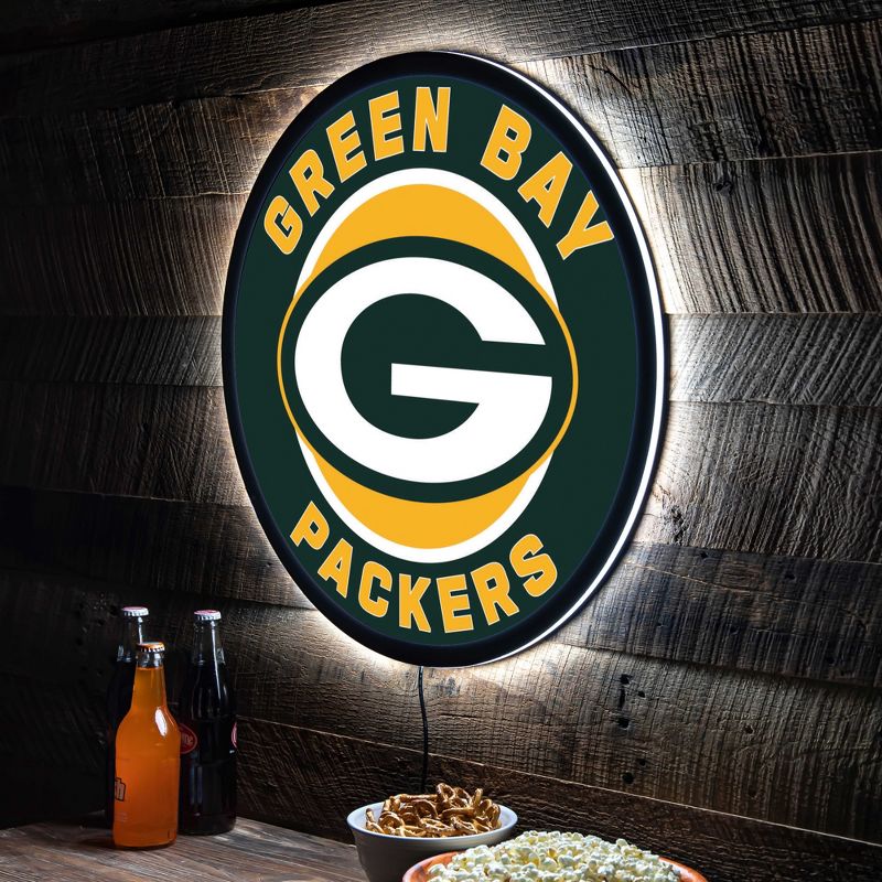 Evergreen Ultra-Thin Edgelight LED Wall Decor, Round, Green Bay Packers- 23 x 23 Inches Made In USA, 2 of 8