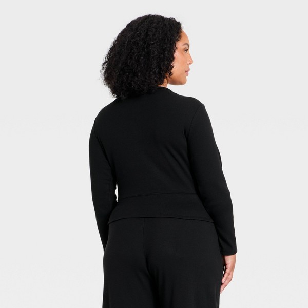 Cárdigan corto acanalado para mujer - All In Motion™ 5