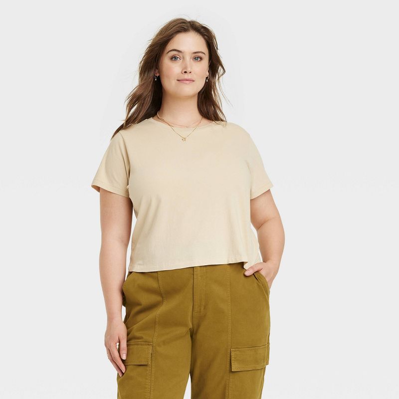Women's 3pk Shrunken Short Sleeve T-Shirt - Universal Thread™, 3 of 5