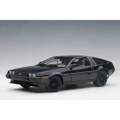 delorean scale model