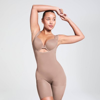 ASSETS by SPANX Women's Remarkable Results All-In-One Body Slimmer