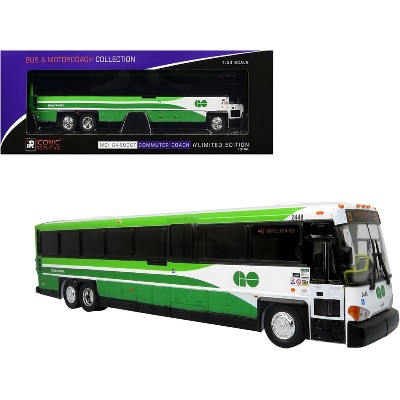MCI D4500CT Commuter Coach Bus "Metrolinx GO Transit Ontario" White and Green 1/50 Plastic Model by Iconic Replicas