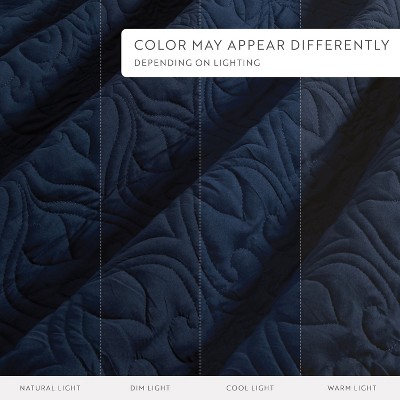 Becky Cameron Quilted Coverlet and Shams Set Damask Square Herringbone Pattern - Becky Cameron, Damask / Navy, King/California King — фото 7