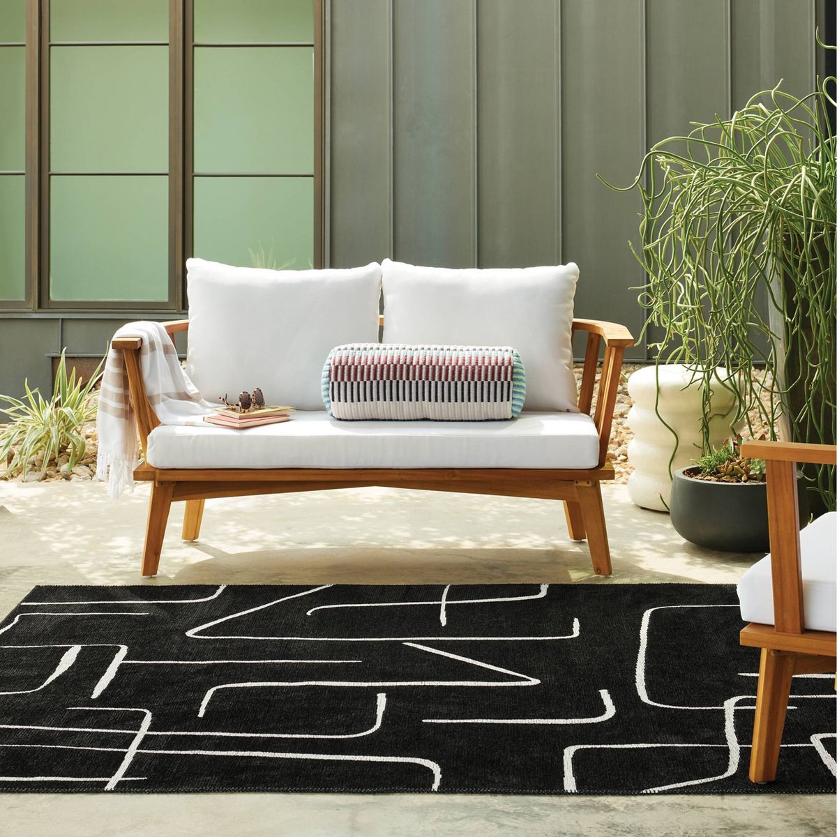 Abstract Lines Outdoor Area Rug Black - Threshold™ - thumbnail 2