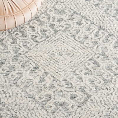 Ivory and Sage Geometric Wool Handmade Area Rug 5' x 8'
