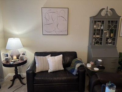 Guest review image 1 of 2, zoom in