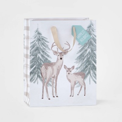 Deer in Woods Cub Gift Bag Green - Wondershop™