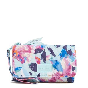 Vera Bradley Women's Outlet Ultralight Smartphone Wristlet - 1 of 2