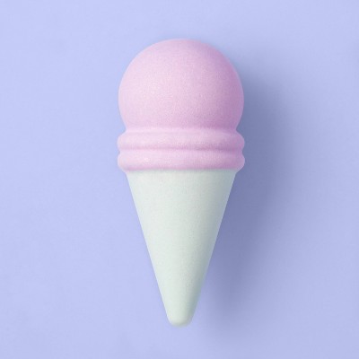 ice cream cone bath toy