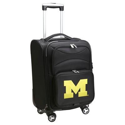 carry on suitcase with spinner wheels