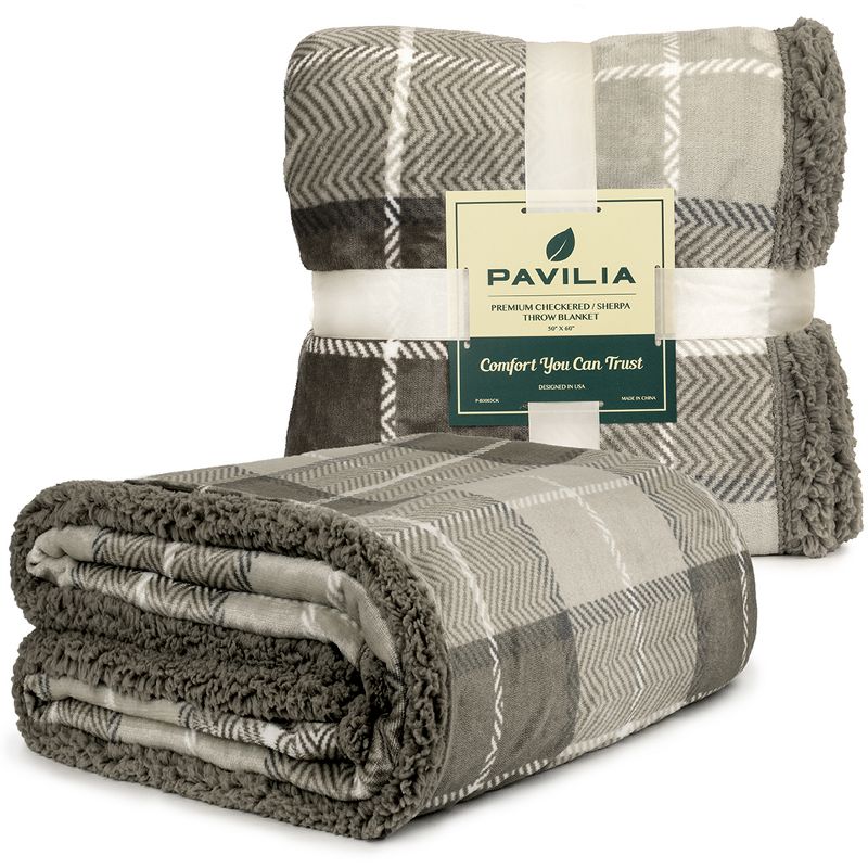 PAVILIA Fleece Plush Microfiber Throw Blanket for Couch, Sofa and Bed, Reversible, 2 of 8