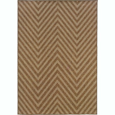 Oriental Weavers Karavia 1330X Tan/ Light Tan Indoor/Outdoor Area Rug - 2'3" x 7'6"
