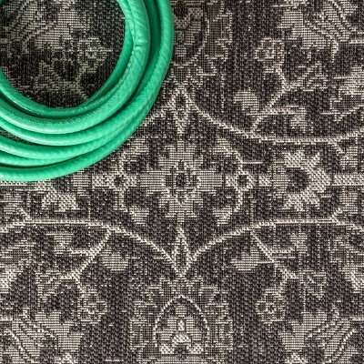 Palazzo Vine Black/Gray 5' Square Synthetic Indoor/Outdoor Rug
