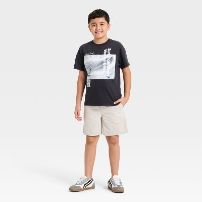 Cat & Jack Boys' Short Sleeve Surfer Cool Coast Oversized Graphic T-Shirt - Cat & Jack™ Black XS — фото 3