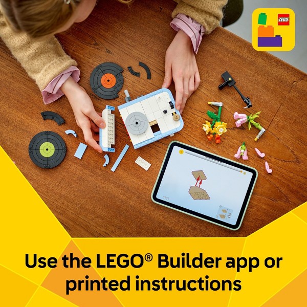 LEGO Creator 3 en 1 Tocadiscos con Flores, 3 Opciones de Construcción, Tocadiscos, Radio o Micrófono 31172 7