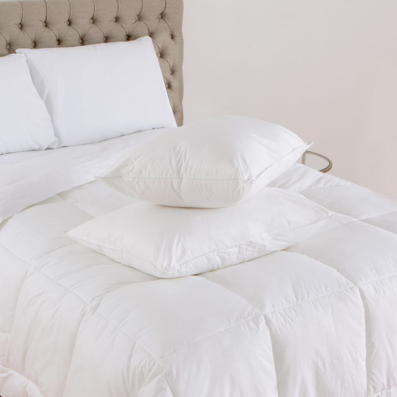 Downlite Hotel & Resort Medium Density 230 TC EnviroLoft AAFA Certified Down Alternative Allergen Pillow, 3 of 7