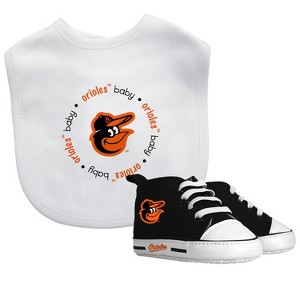 Baby Fanatic 2 Piece Bid and Shoes - MLB Baltimore Orioles - White Unisex Infant Apparel - 1 of 3