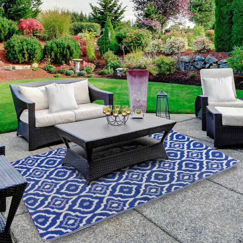 Northlight 4' x 6' Blue and White Geometric Rectangular Outdoor Area Rug, 2 of 5