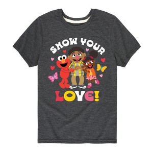 Boys' - Sesame Street - Show Your Love Short Sleeve Graphic T-Shirt - 1 of 4