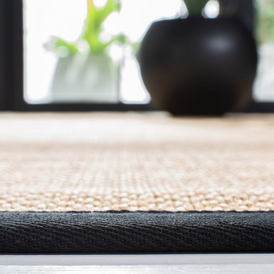 Hand-Knotted Maize & Black Seagrass 2'6" x 4' Area Rug