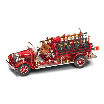 1932 Buffalo Type 50 Fire Engine Truck Red with Accessories 1/24 Diecast Model by Road Signature