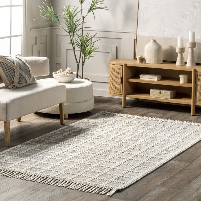Ivory and Gray Striped Wool Blend 4' x 6' Area Rug