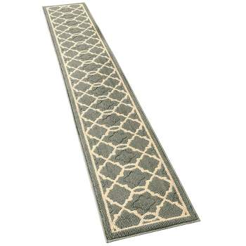 Collections Etc Classic Berber Style Skid-Resistant Backing Runner Rug