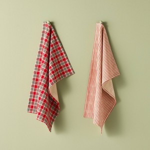 Set of 2 Kitchen Towels Red - Hearth & Hand™ with Magnolia - 1 of 3