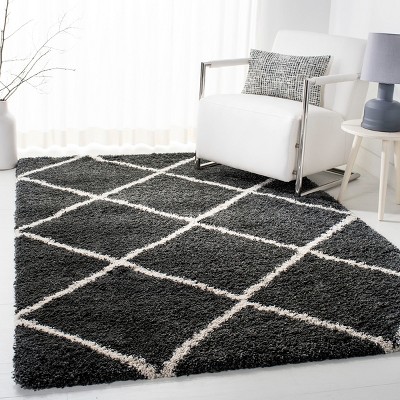 Reversible Dark Grey/Ivory Diamond Shag 6' x 9' Area Rug
