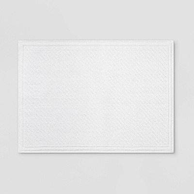 21"x30" Performance Solid Cotton Bath Mat White - Threshold™