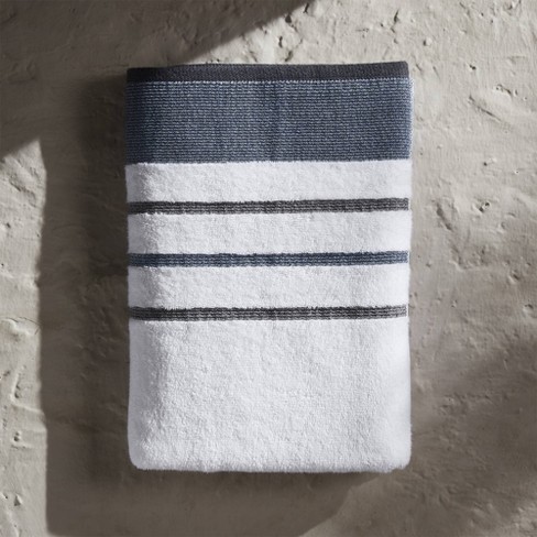 Performance Texture Bath Towel - Threshold™- Light Gray