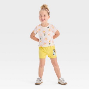 Toddler Girls' 2pc Bluey Daisy Short Sleeve T-Shirt and Shorts Set - Yellow - 1 of 4