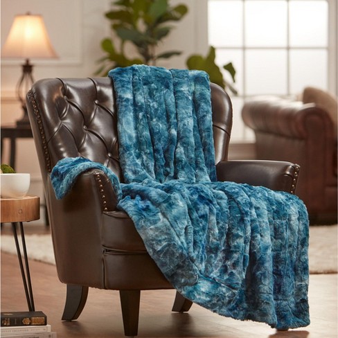 Chanasya Wolf Faux Fur Throw Blanket With Plush Faux Shearling Side ...