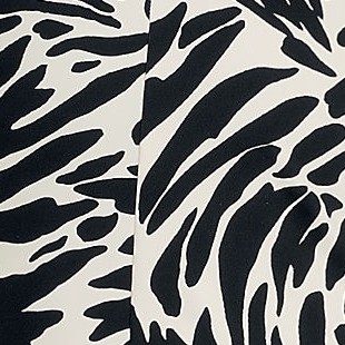 black/egret white leaf scroll