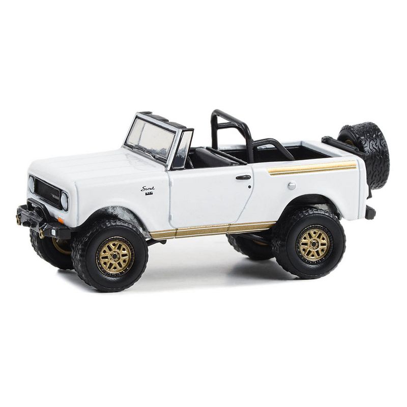 1/64 1970 Harvester Scout Lifted All-Terrain Series 15 Greenlight 35270-B, 1 of 4
