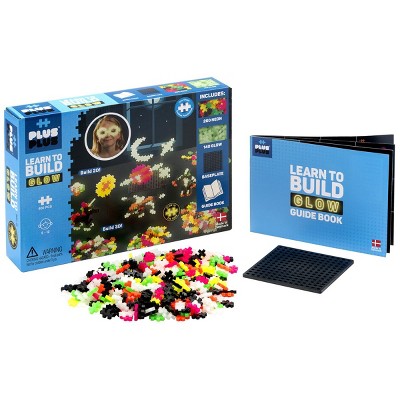 Plus-Plus Learn to Build Glow in the Dark Mix - STEM Building Set - 400 Pieces & Baseplate