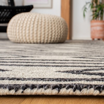 Ivory Charcoal Hand-Tufted Wool Rectangular Rug 4' x 6'