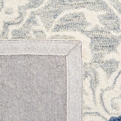Ivory Elegance 27'' Hand-Tufted Wool Americana Runner Rug