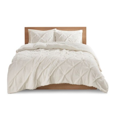 Gracie Mills Dwain Pintuck Faux Shearling Down Alternative Comforter Set